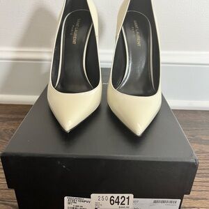 Saint Laurent Women's Cream Pumps